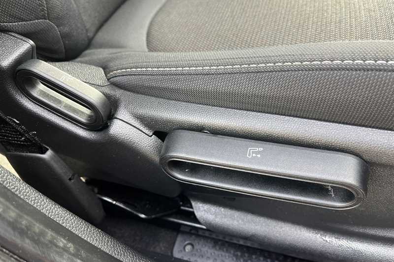 Used MINI Hatch 2019 for sale - 78120538: Photo 26