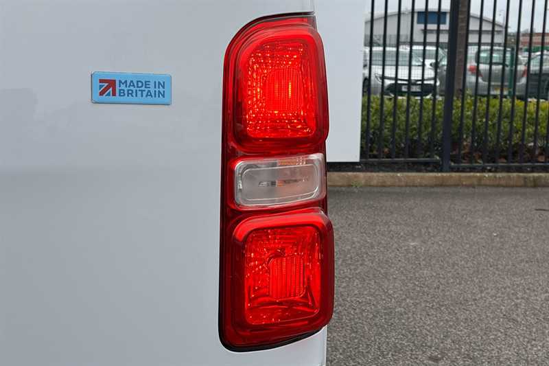 Used Vauxhall Vivaro for sale - 77566863: Photo 32