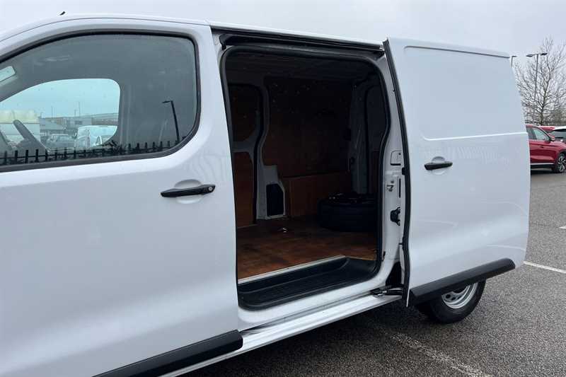 Used Vauxhall Vivaro 2023 for sale - 77914702: Photo 24