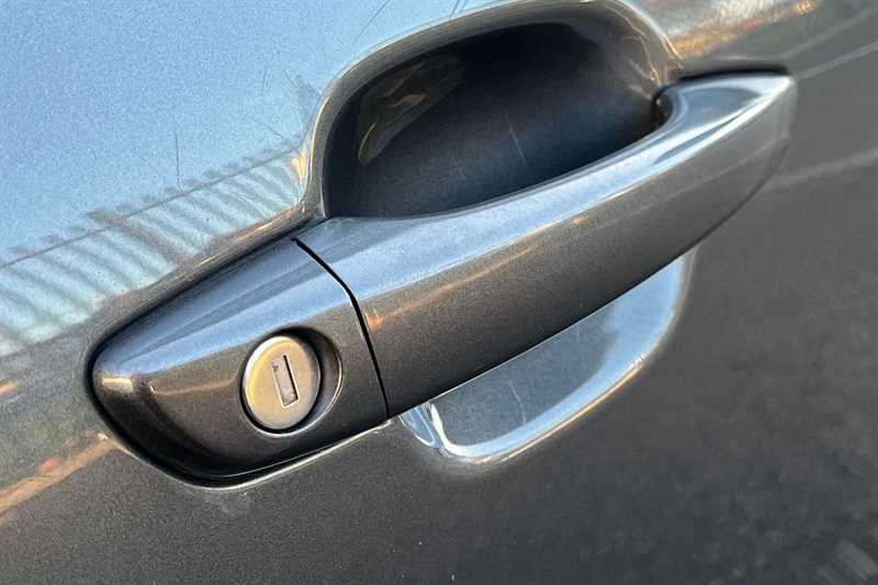 Used Vauxhall Crossland 2023 for sale - 76930882: Photo 33