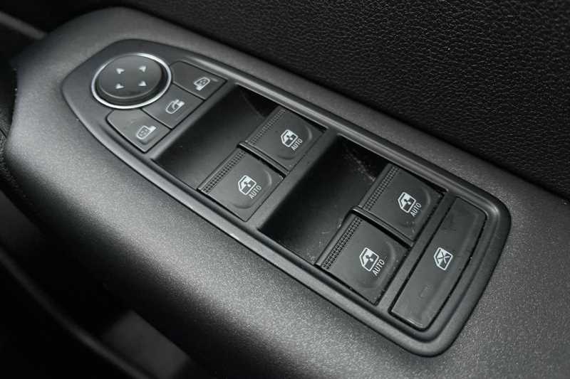 Used Renault Captur 2020 for sale - 76524850: Photo 16