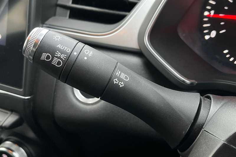 Used Renault Captur 2020 for sale - 76524850: Photo 43