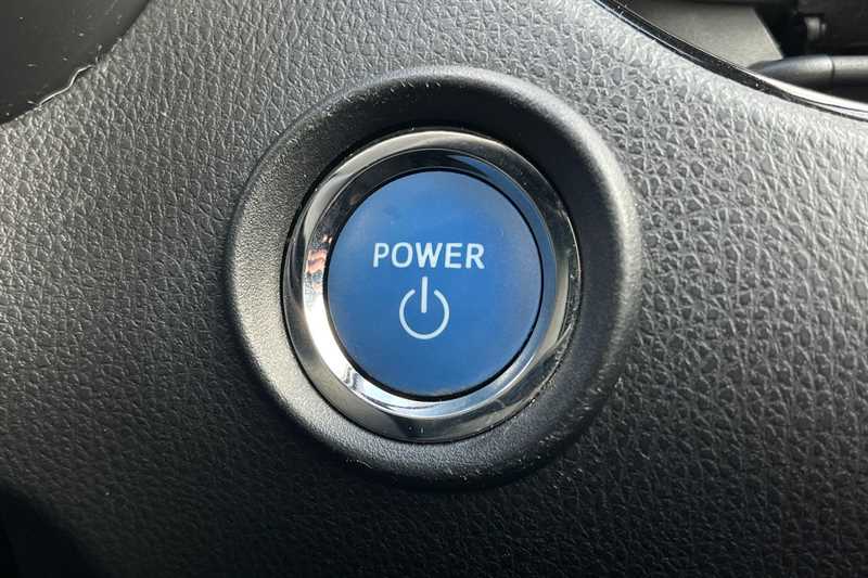 Used Toyota C-HR 2018 for sale - 77929501: Photo 43