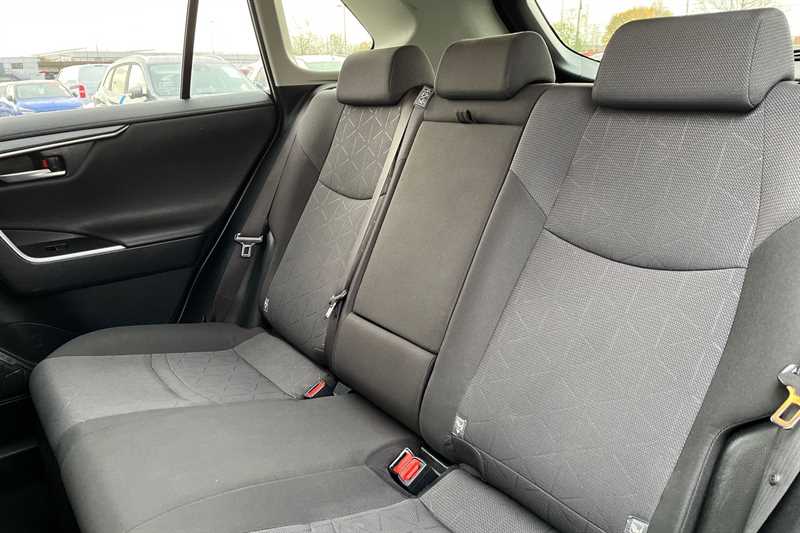 Used Toyota RAV4 2019 for sale - 77566169: Photo 24