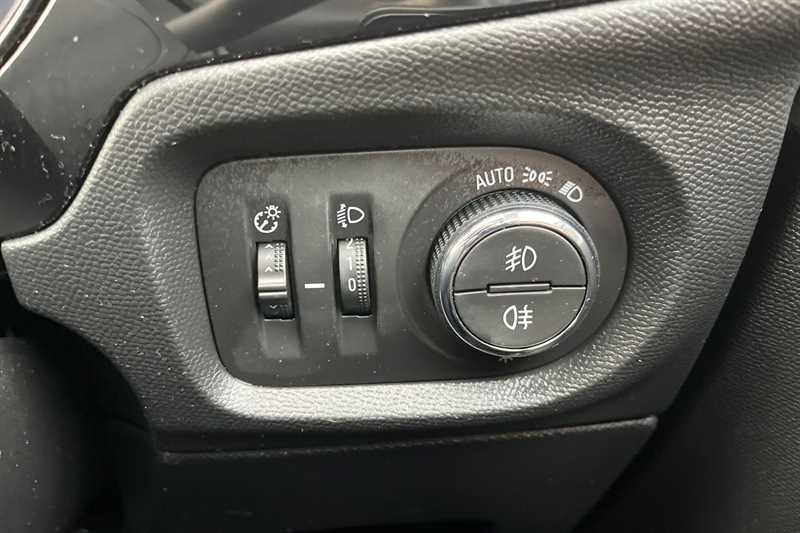 Used Vauxhall Corsa 2023 for sale - 77309802: Photo 40