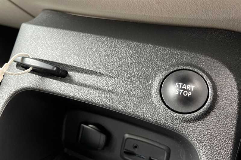 Used Renault Captur 2019 for sale - 76945117: Photo 39