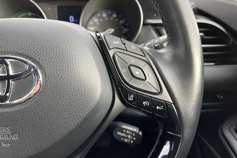 Used Toyota C-HR 2018 for sale - 77914656: Photo 22