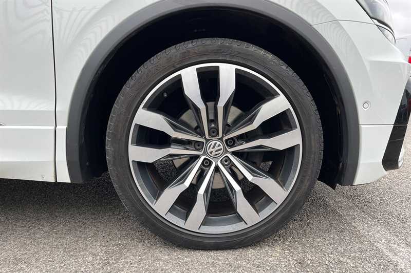 Used Volkswagen Tiguan 2019 for sale - 77929993: Photo 11