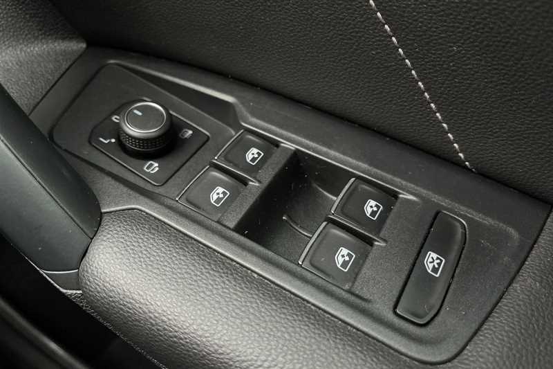 Used Volkswagen Tiguan 2019 for sale - 77929993: Photo 16