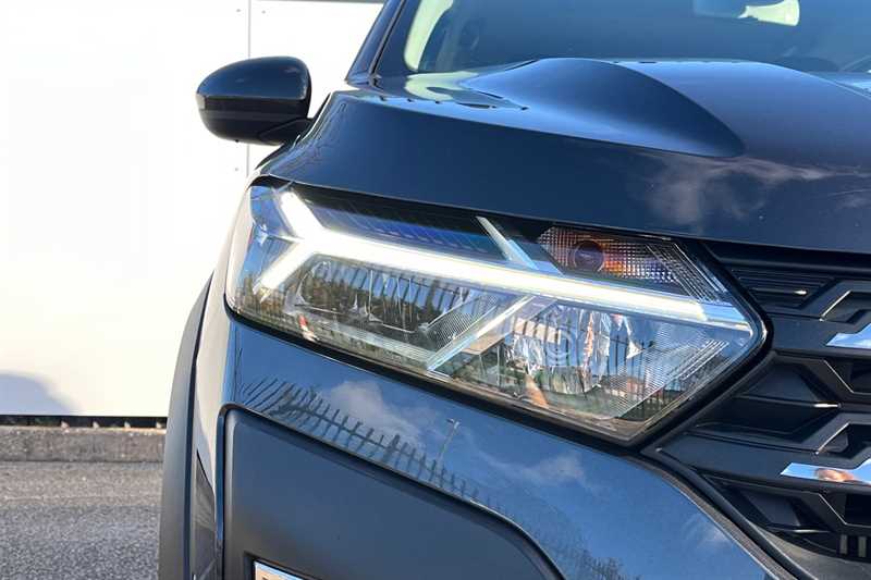 Used Dacia Sandero Stepway 2022 for sale - 77362035: Photo 28