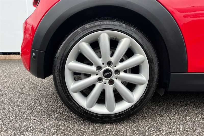 Used MINI Hatch 2019 for sale - 76444150: Photo 12