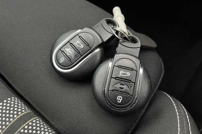 Used MINI Hatch 2019 for sale - 76444150: Photo 36