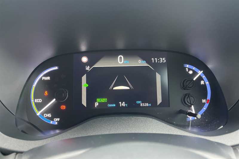 Used Toyota Yaris Cross 2023 for sale - 77712689: Photo 20