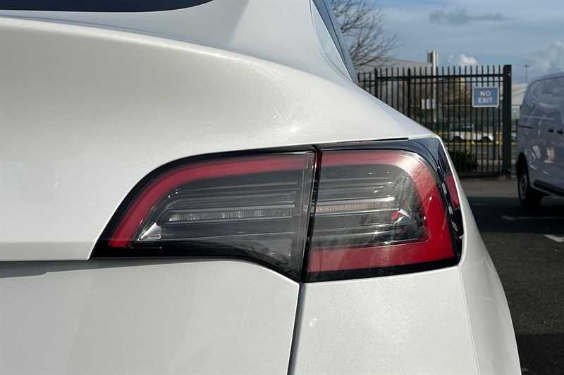 Used Tesla Model Y 2022 for sale - 76857301: Photo 32