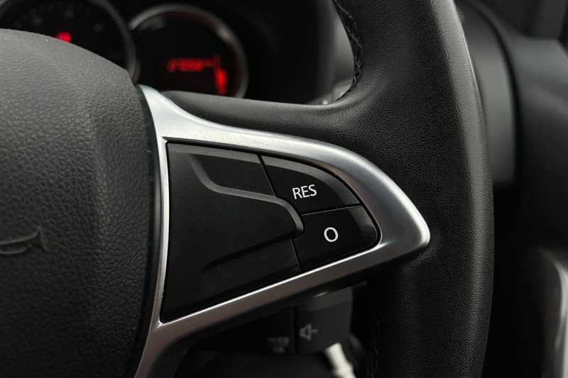 Used Dacia Sandero Stepway 2017 for sale - 76443387: Photo 22