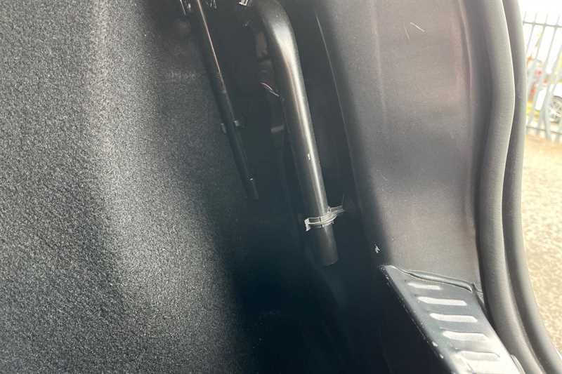 Used Dacia Sandero Stepway 2017 for sale - 76443387: Photo 45