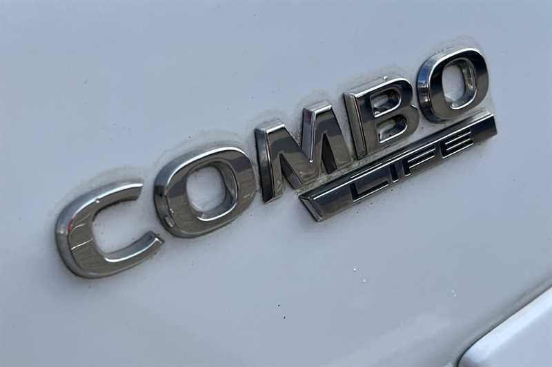 Used Vauxhall Combo Life 2021 for sale - 78120024: Photo 30