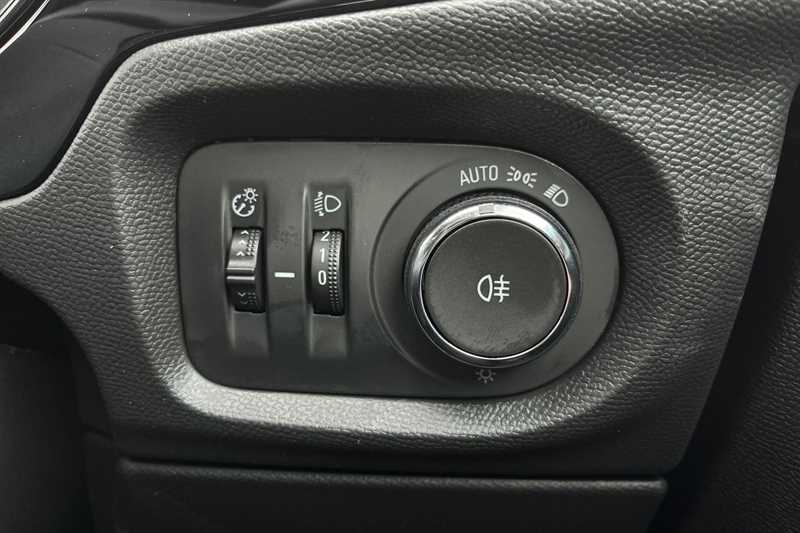 Used Vauxhall Corsa 2025 for sale - 76944590: Photo 41