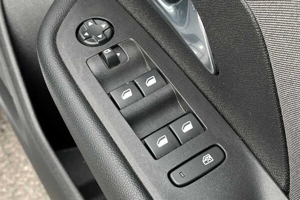 Used Vauxhall Mokka 2022 for sale - 76034935: Photo 16