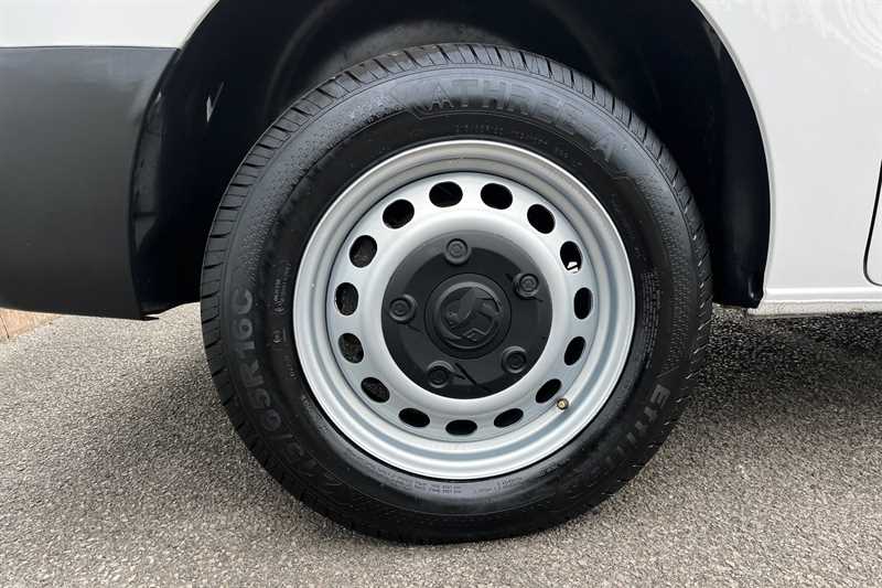 Used Vauxhall Vivaro 2023 for sale - 78217210: Photo 12