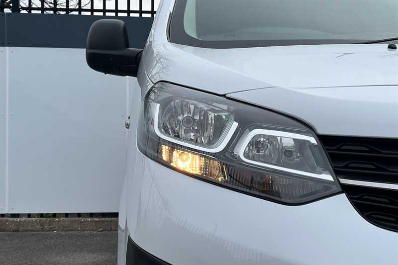 Used Vauxhall Vivaro 2023 for sale - 78217210: Photo 28