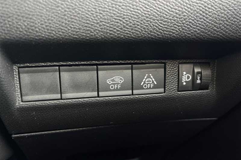 Used Peugeot 208 2022 for sale - 77895235: Photo 43