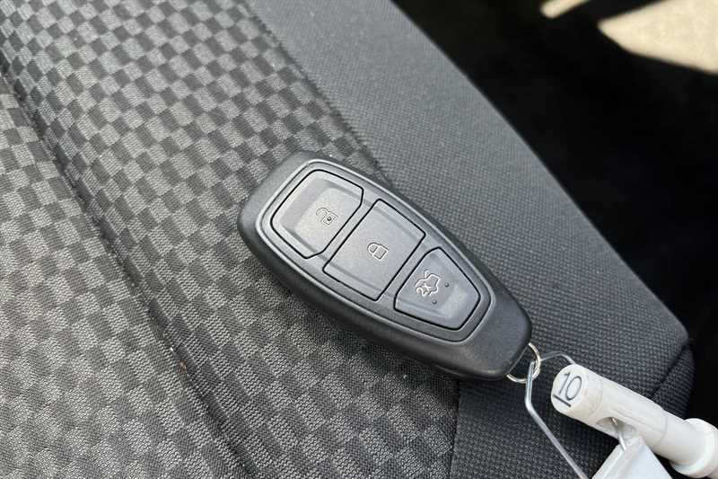 Used Ford Fiesta 2020 for sale - 76448058: Photo 36