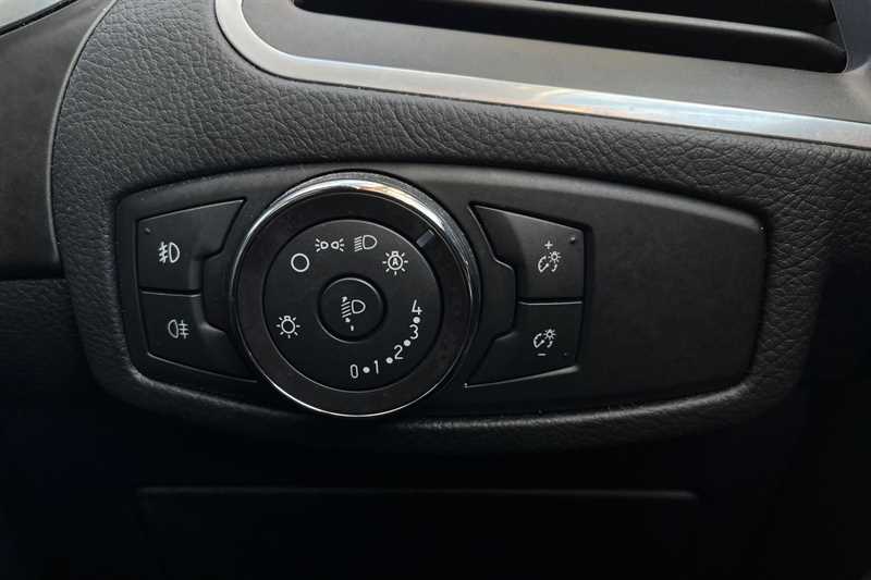 Used Ford S-Max 2017 for sale - 76610035: Photo 43