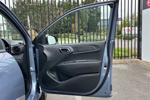 Used Hyundai i10 2025 for sale - 76168948: Photo 41