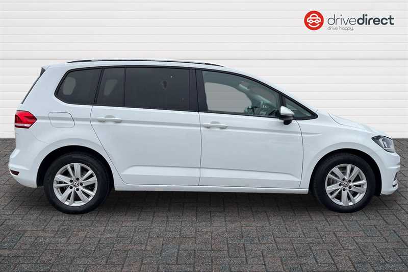 Used Volkswagen Touran 2020 for sale - 78050201: Photo 2