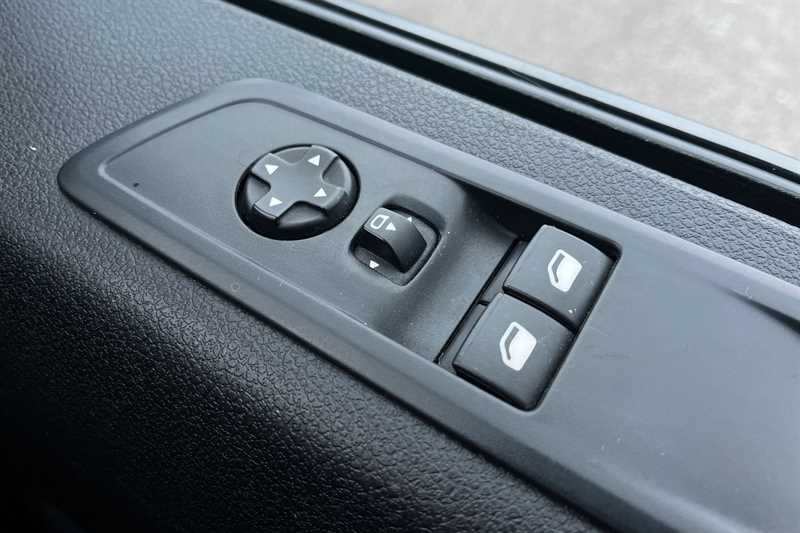 Used Vauxhall Vivaro 2023 for sale - 77309650: Photo 16