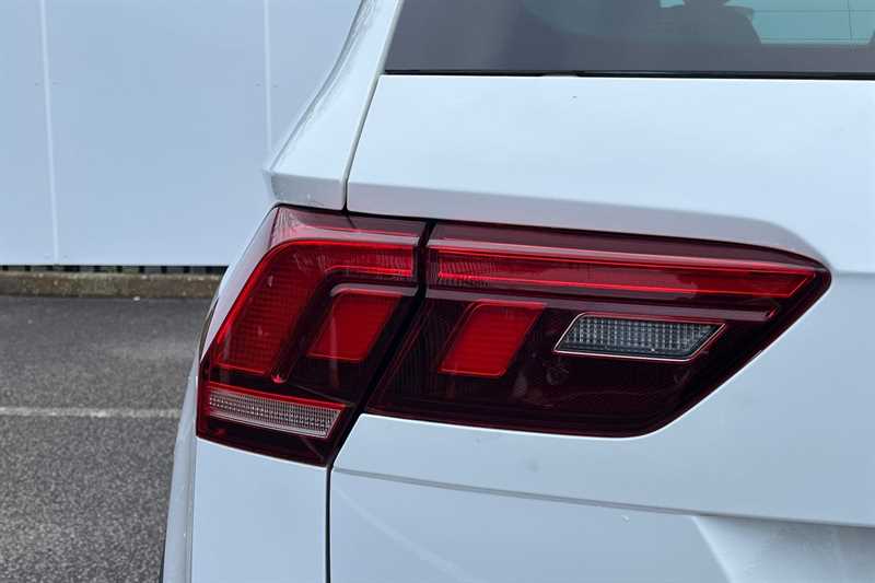 Used Volkswagen Tiguan 2021 for sale - 77309346: Photo 31