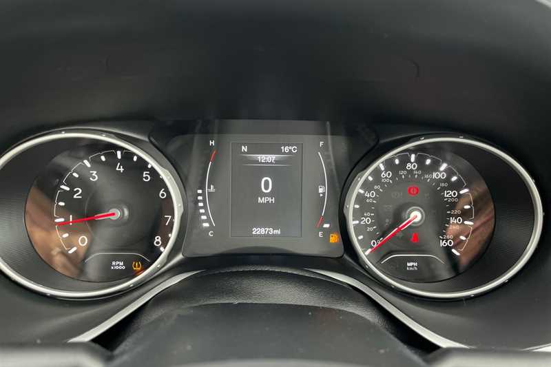 Used Jeep Compass 2020 for sale - 76530504: Photo 20