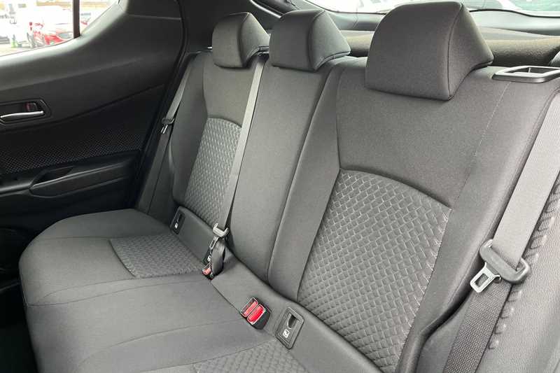 Used Toyota C-HR 2021 for sale - 78208105: Photo 24