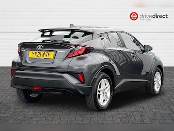 Used Toyota C-HR 2021 for sale - 78208105: Photo