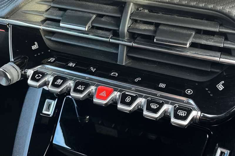 Used Peugeot 2008 2022 for sale - 77362058: Photo 39