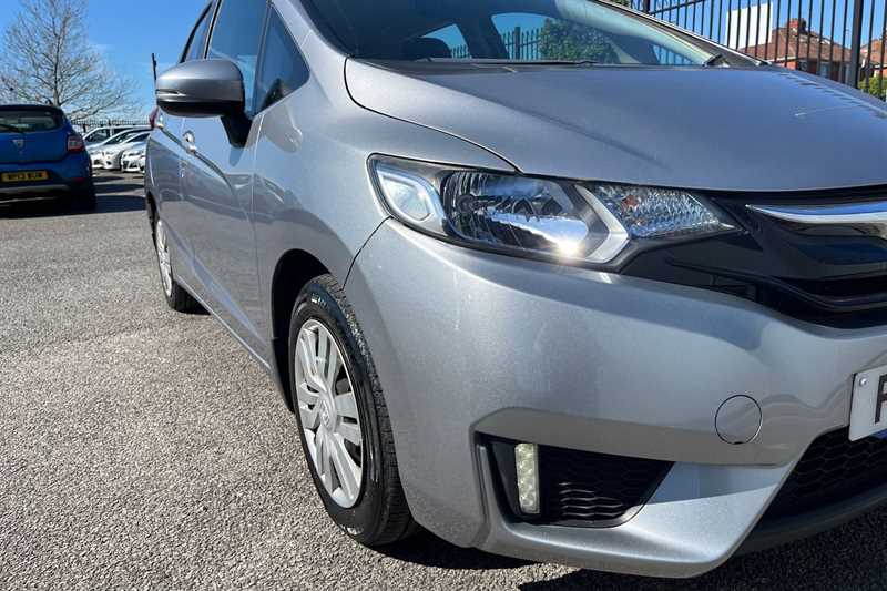 Used Honda Jazz 2017 for sale - 78120554: Photo 47