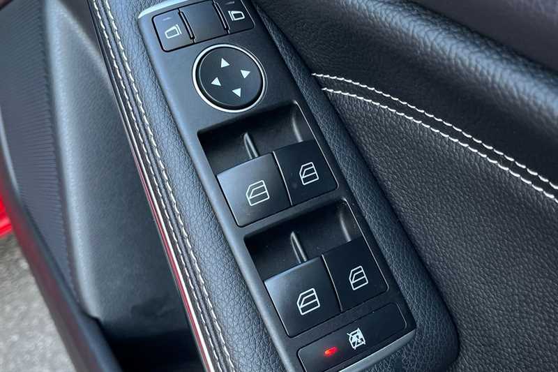 Used Mercedes-Benz A-Class 2018 for sale - 76463631: Photo 16