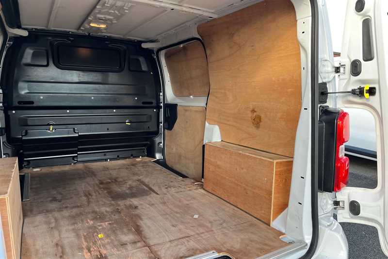 Used Vauxhall Vivaro 2023 for sale - 77322323: Photo 39