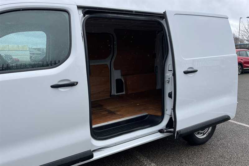 Used Vauxhall Vivaro 2023 for sale - 77699212: Photo 24