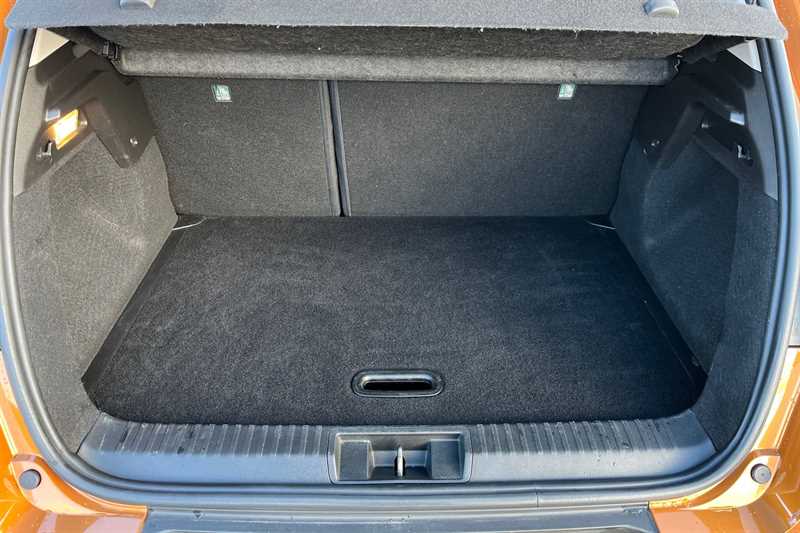 Used Renault Captur 2020 for sale - 77402255: Photo 25