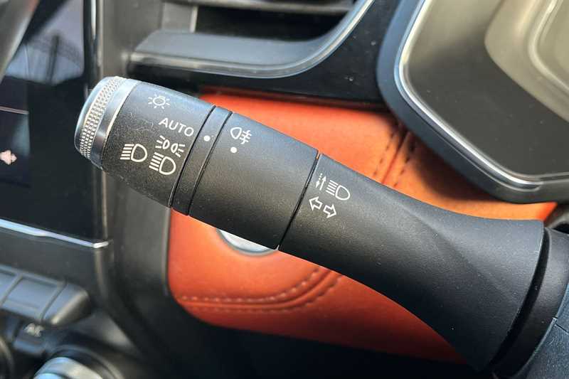 Used Renault Captur 2020 for sale - 77402255: Photo 42