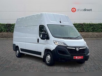 Vauxhall - Movano
