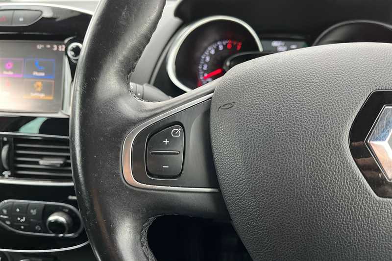 Used Renault Clio 2019 for sale - 77362724: Photo 21