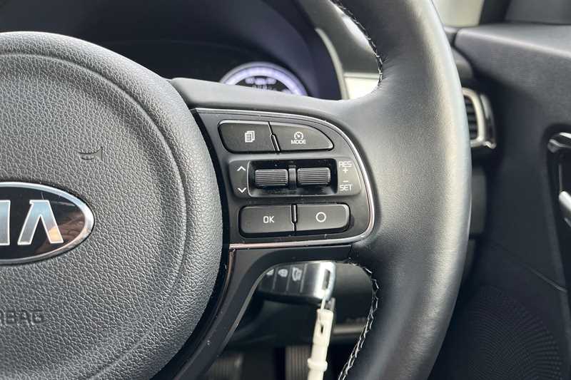 Used Kia Niro 2017 for sale - 76489415: Photo 22
