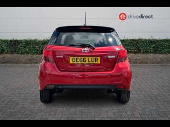 Used Toyota Yaris 2017 for sale - 75105141: Photo