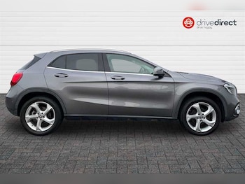 Used Mercedes-Benz GLA 2019 for sale - 77134162: Photo