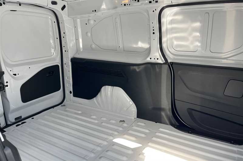 Used Vauxhall Combo 2024 for sale - 76517453: Photo 24