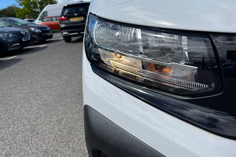 Used Vauxhall Combo 2024 for sale - 76517453: Photo 28