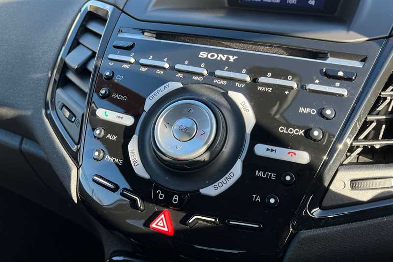 Used Ford Fiesta 2016 for sale - 77430793: Photo 39